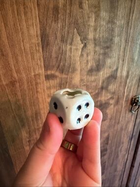 Vintage Porcelain Small Die Ashtray 1-1/2″ Tall